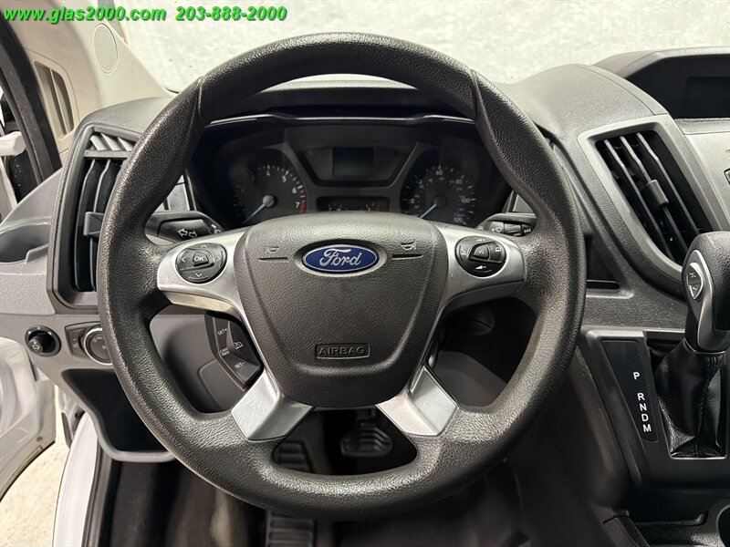 2018 Ford Transit 350 XL - Photo 4 - Bethany, CT 06524