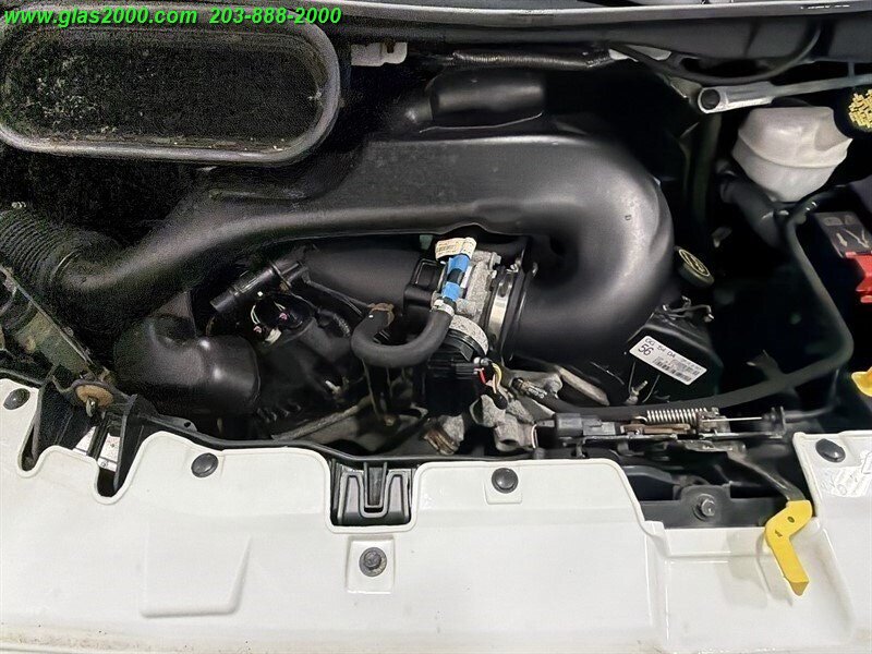 2018 Ford Transit 350 XL - Photo 6 - Bethany, CT 06524