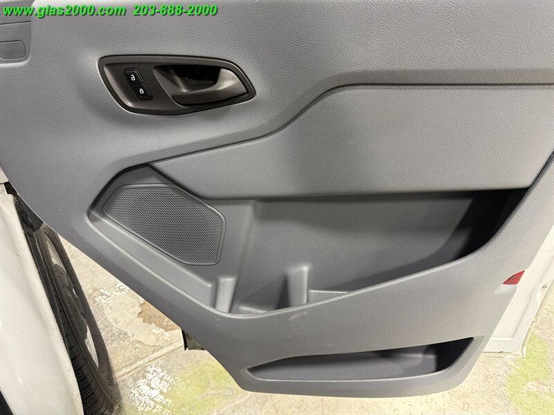 2018 Ford Transit 350 XL - Photo 26 - Bethany, CT 06524