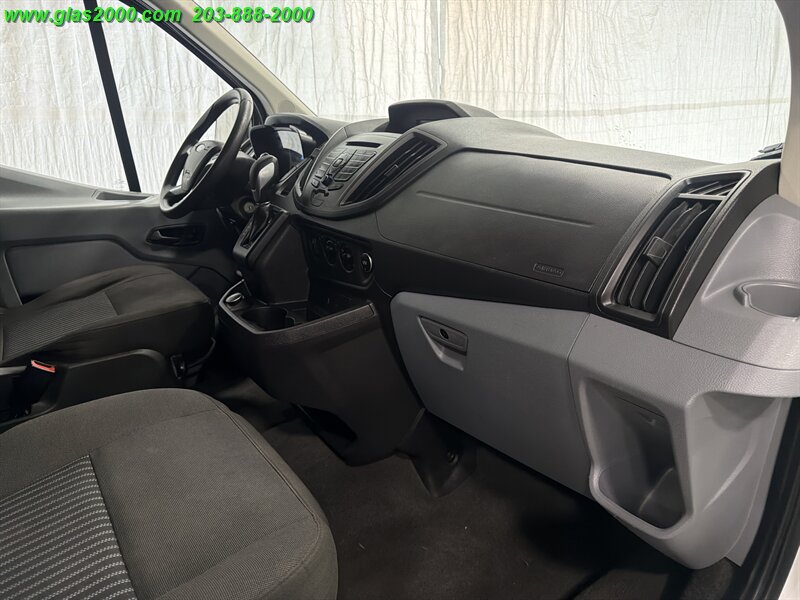 2018 Ford Transit 350 XL - Photo 5 - Bethany, CT 06524