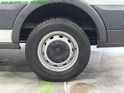 2018 Ford Transit 350 XL - Photo 27 - Bethany, CT 06524