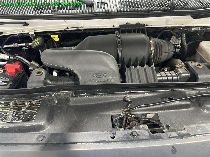 2013 Ford E-Series Van Commercial - Photo 12 - Bethany, CT 06524