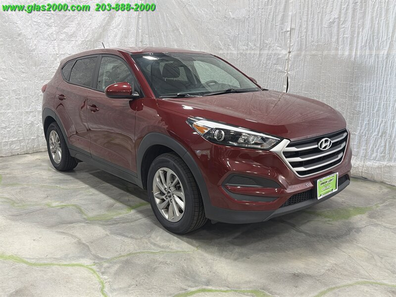 2018 Hyundai Tucson SE - Photo 2 - Bethany, CT 06524