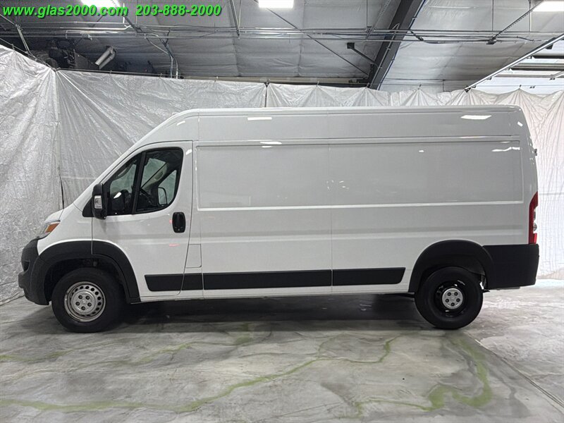 2024 RAM ProMaster Tradesman 2500 - Photo 13 - Bethany, CT 06524