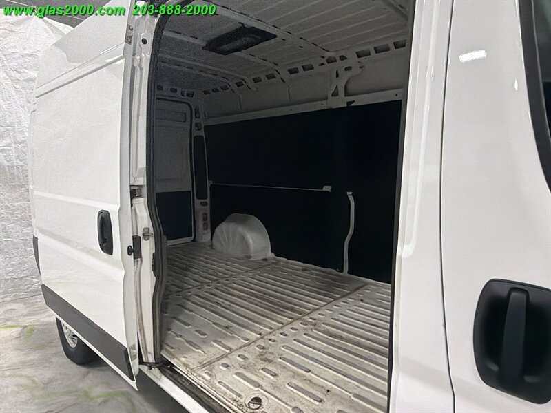 2024 RAM ProMaster Tradesman 2500 - Photo 9 - Bethany, CT 06524