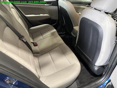 2019 Hyundai Elantra SE   - Photo 10 - Bethany, CT 06524