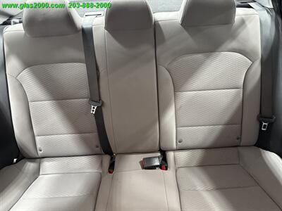 2019 Hyundai Elantra SE   - Photo 27 - Bethany, CT 06524
