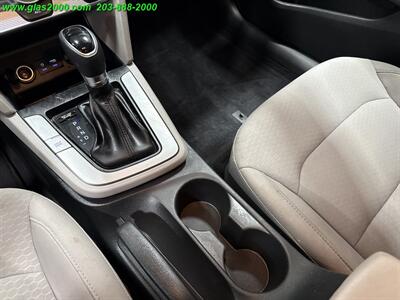 2019 Hyundai Elantra SE   - Photo 28 - Bethany, CT 06524