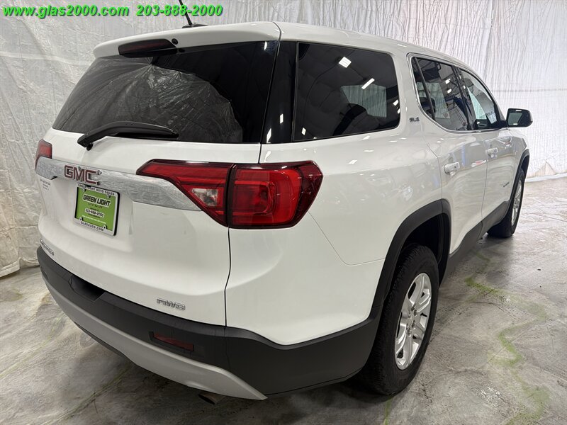 2019 GMC Acadia SLE-1 - Photo 8 - Bethany, CT 06524