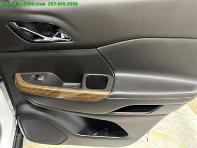 2019 GMC Acadia SLE-1 - Photo 29 - Bethany, CT 06524