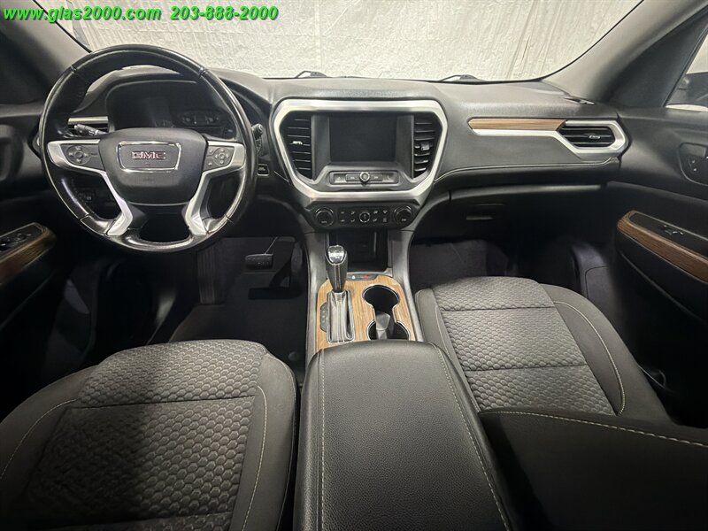 2019 GMC Acadia SLE-1 - Photo 6 - Bethany, CT 06524