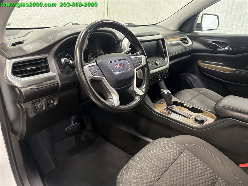 2019 GMC Acadia SLE-1 - Photo 3 - Bethany, CT 06524