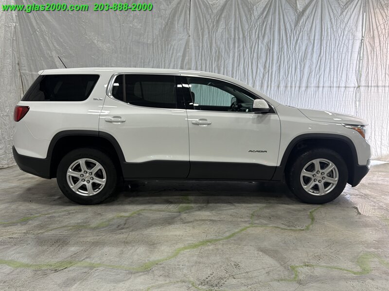 2019 GMC Acadia SLE-1 - Photo 14 - Bethany, CT 06524