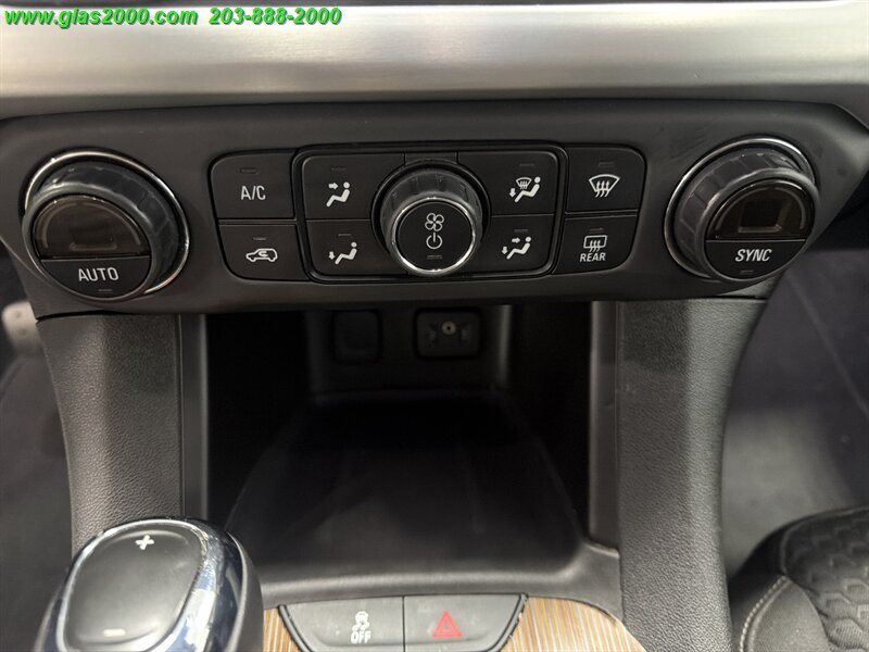 2019 GMC Acadia SLE-1 - Photo 30 - Bethany, CT 06524