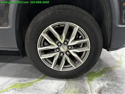 2018 GMC Acadia SLE-2   - Photo 17 - Bethany, CT 06524