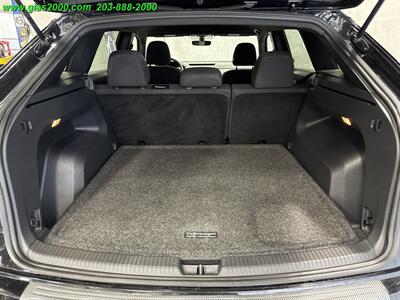 2020 Volkswagen ATLAS CROSS SPORT S 4Motion   - Photo 15 - Bethany, CT 06524