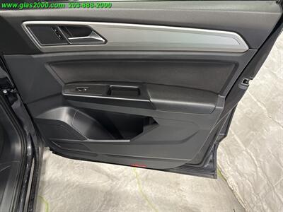 2020 Volkswagen ATLAS CROSS SPORT S 4Motion   - Photo 26 - Bethany, CT 06524