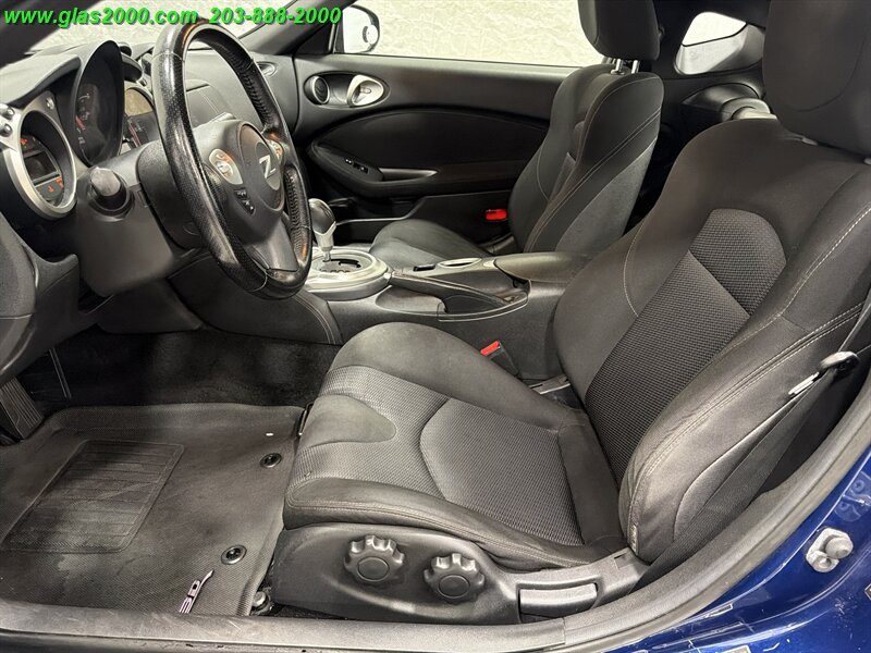 2016 Nissan 370Z - Photo 17 - Bethany, CT 06524