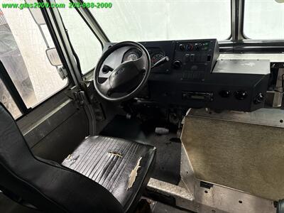 2014 Ford E-Series Van - Photo 15 - Bethany, CT 06524