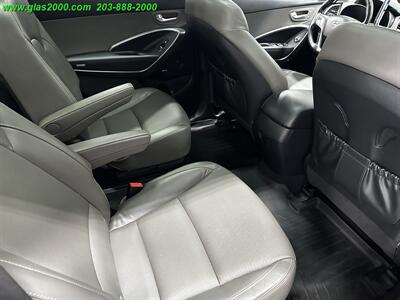 2016 Hyundai Santa Fe Limited   - Photo 10 - Bethany, CT 06524