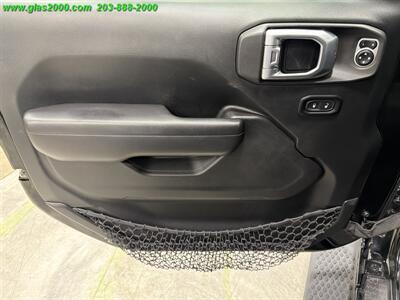 2018 Jeep Wrangler Sport   - Photo 17 - Bethany, CT 06524