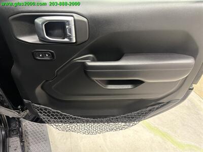2018 Jeep Wrangler Sport   - Photo 18 - Bethany, CT 06524