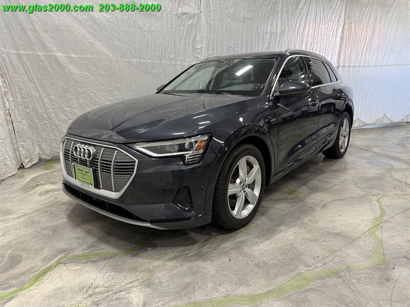 2019 Audi E-TRON quattro Premium Plus   - Photo 1 - Bethany, CT 06524