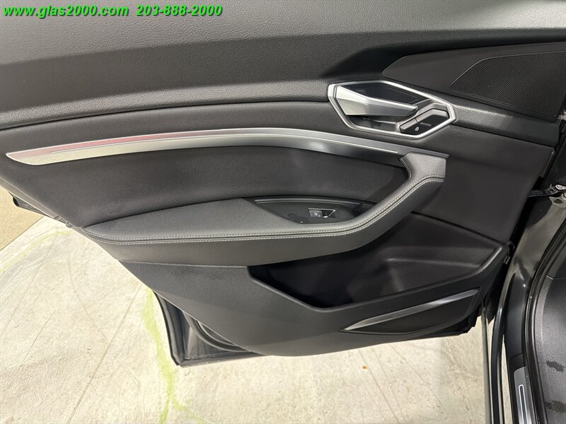2019 Audi E-TRON quattro Premium Plus - Photo 28 - Bethany, CT 06524