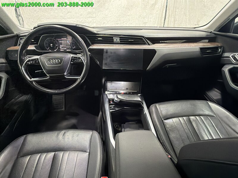 2019 Audi E-TRON quattro Premium Plus - Photo 6 - Bethany, CT 06524