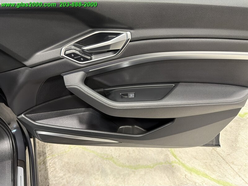 2019 Audi E-TRON quattro Premium Plus - Photo 26 - Bethany, CT 06524
