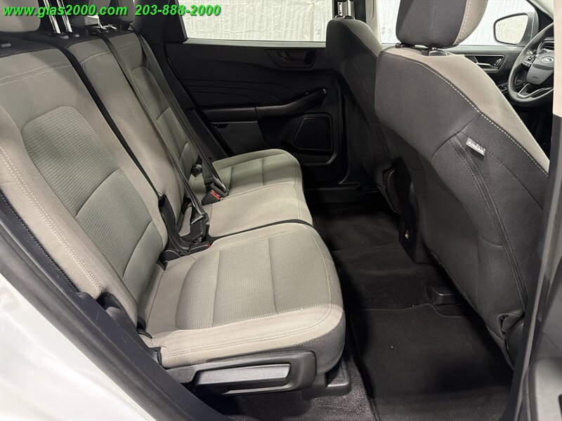 2022 Ford Escape S - Photo 10 - Bethany, CT 06524