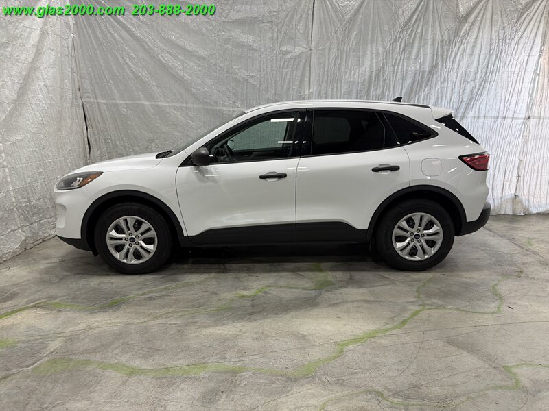 2022 Ford Escape S - Photo 13 - Bethany, CT 06524