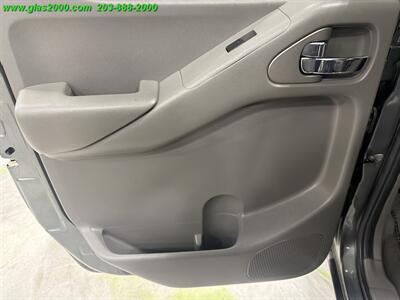 2006 Nissan Frontier SE SE 4dr Crew Cab   - Photo 29 - Bethany, CT 06524