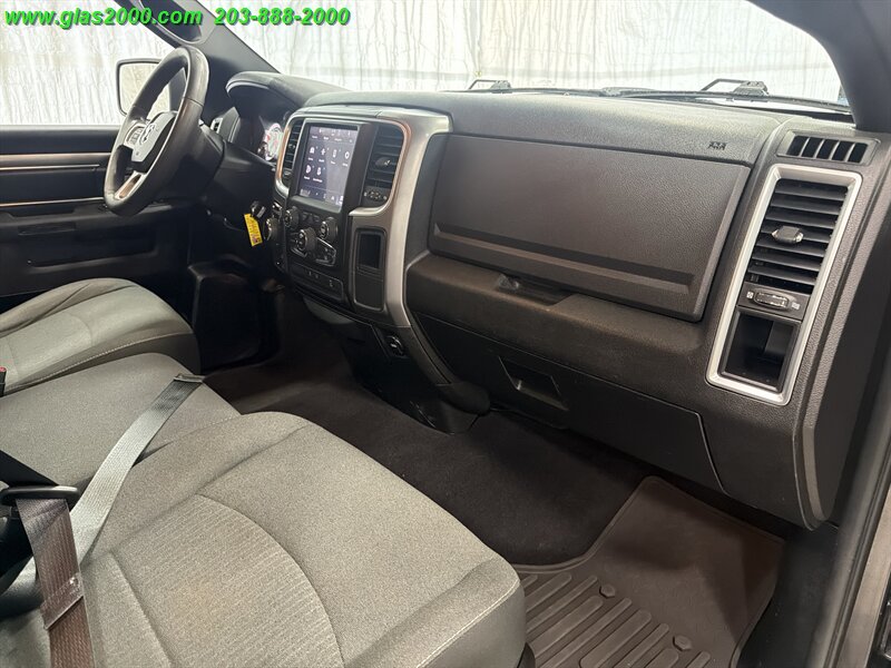 2022 RAM 1500 Classic SLT - Photo 5 - Bethany, CT 06524