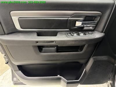 2022 RAM 1500 Classic SLT - Photo 25 - Bethany, CT 06524