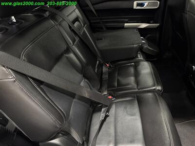 2021 Ford Explorer Limited   - Photo 10 - Bethany, CT 06524