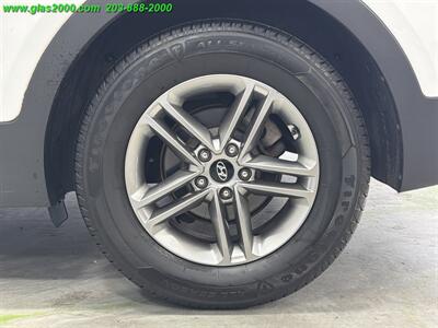 2018 Hyundai Santa Fe SPORT 2.4L   - Photo 16 - Bethany, CT 06524