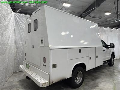 2022 Ford F-350 Super Duty XL   - Photo 8 - Bethany, CT 06524