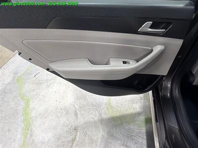 2016 Hyundai SONATA Sport   - Photo 27 - Bethany, CT 06524