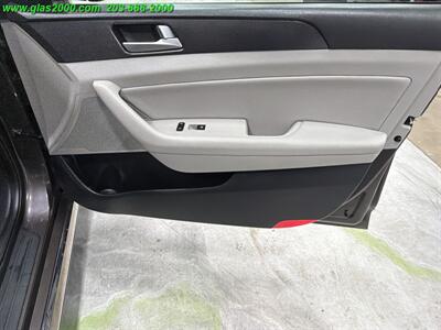 2016 Hyundai SONATA Sport   - Photo 28 - Bethany, CT 06524