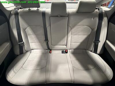 2016 Hyundai SONATA Sport   - Photo 30 - Bethany, CT 06524