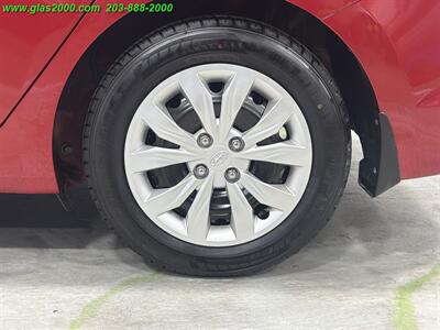 2019 Hyundai Accent SE   - Photo 16 - Bethany, CT 06524