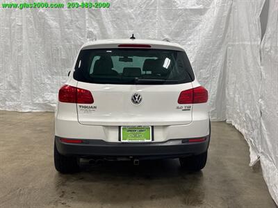 2013 Volkswagen Tiguan S 4Motion   - Photo 20 - Bethany, CT 06524