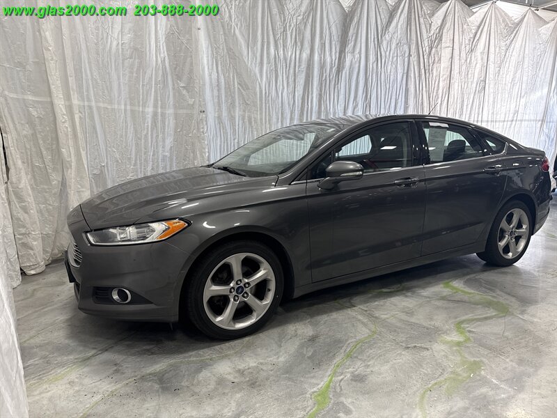 2016 Ford Fusion SE - Photo 1 - Bethany, CT 06524