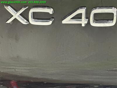 2021 Volvo XC40 Recharge Pure Electric P8 - Photo 28 - Bethany, CT 06524