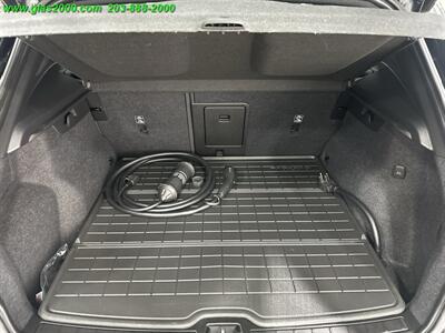 2021 Volvo XC40 Recharge Pure Electric P8 - Photo 15 - Bethany, CT 06524