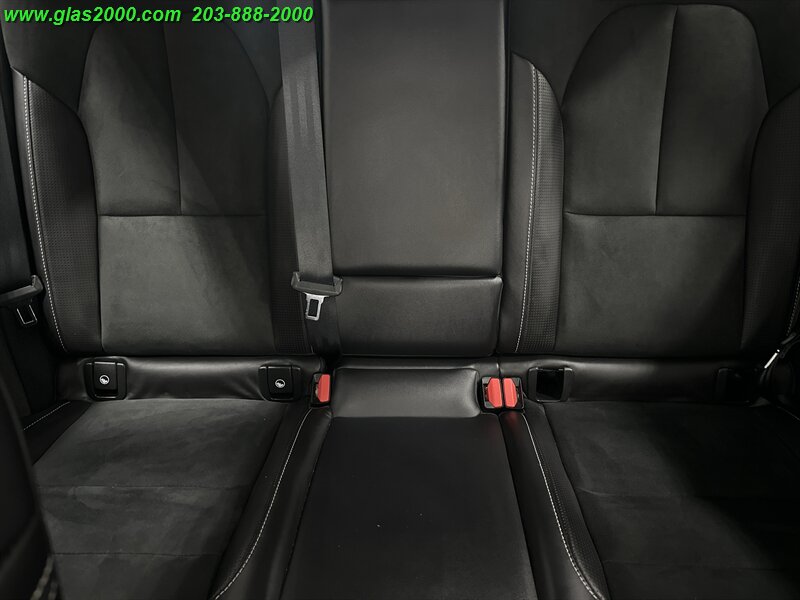 2021 Volvo XC40 Recharge Pure Electric P8 - Photo 30 - Bethany, CT 06524
