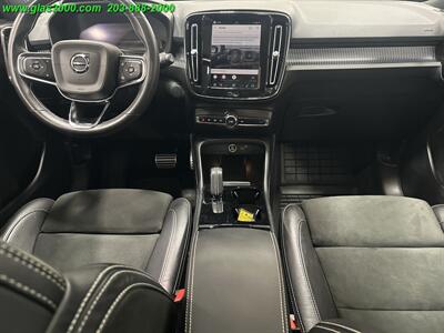2021 Volvo XC40 Recharge Pure Electric P8 - Photo 6 - Bethany, CT 06524