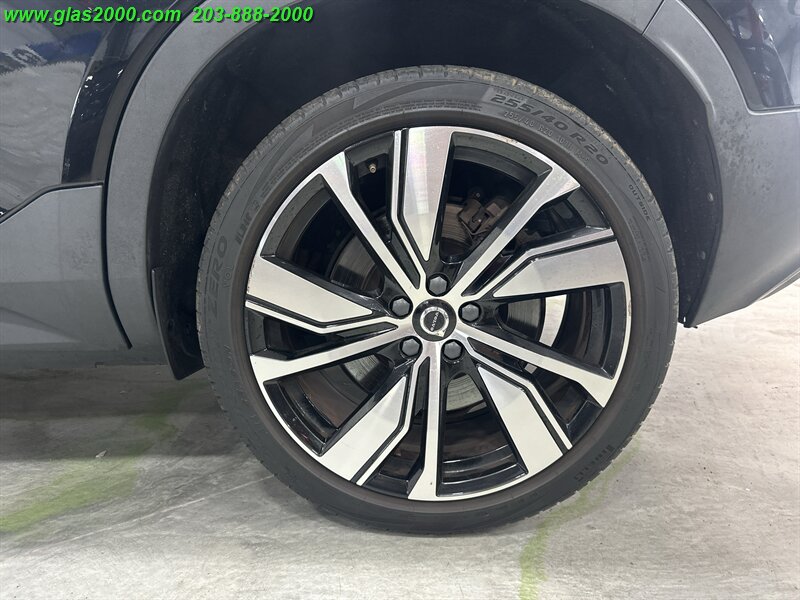 2021 Volvo XC40 Recharge Pure Electric P8 - Photo 16 - Bethany, CT 06524