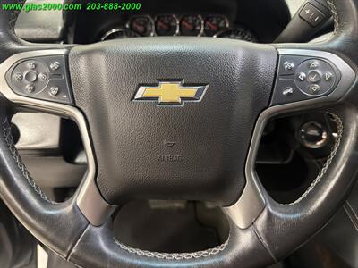 2015 Chevrolet Suburban LT   - Photo 17 - Bethany, CT 06524